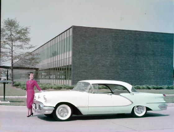 1956olds98holdhtsdn.jpg