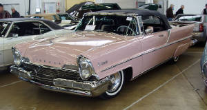 1957lincpremierpnk.JPG