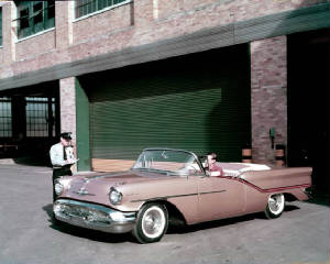 1957olds98convrose.jpg