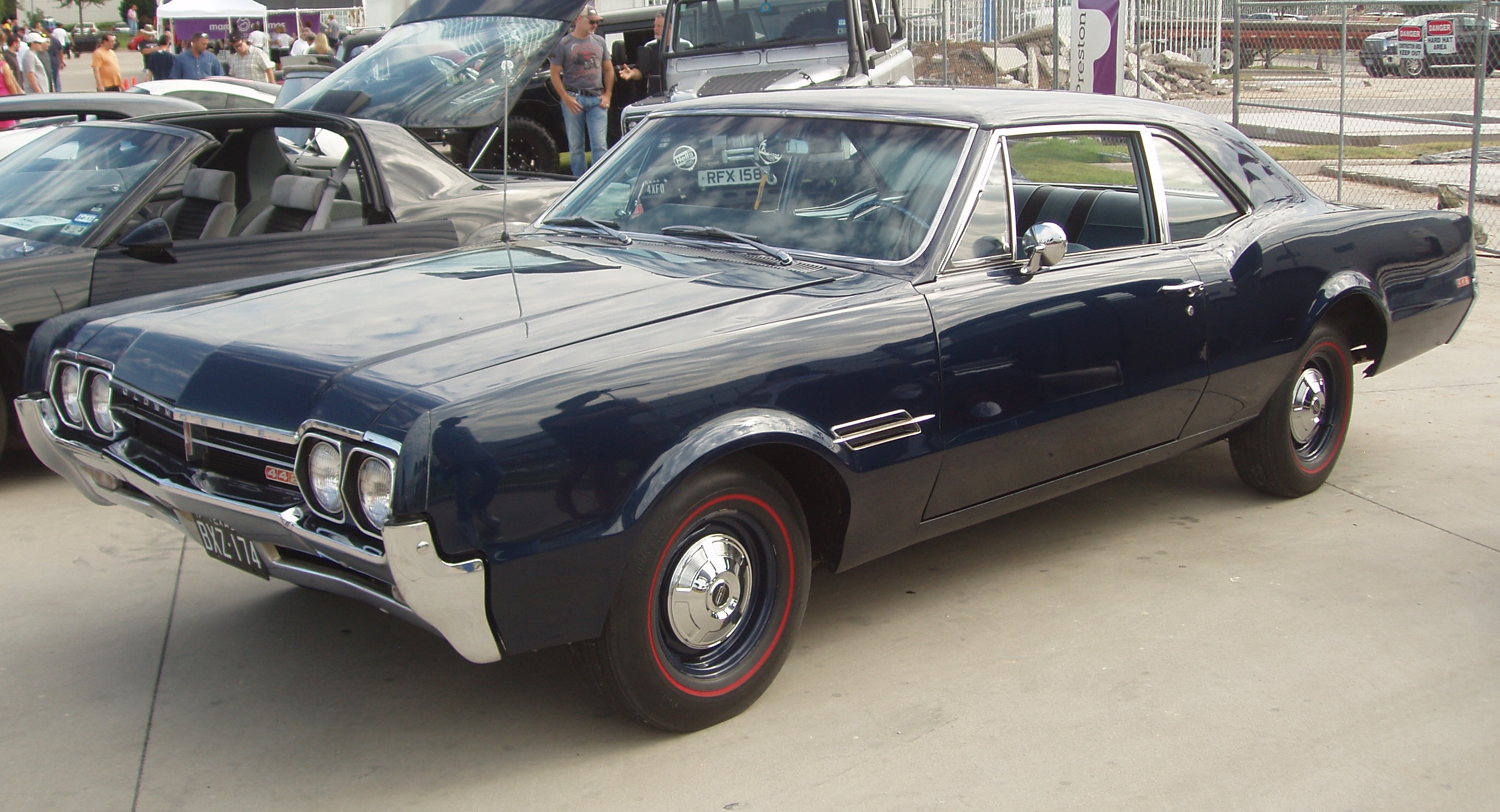 1966oldsf85442.JPG