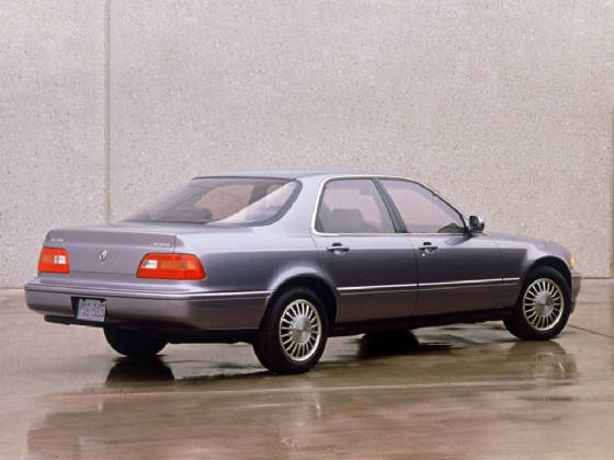 ACURA_LEGEND/1992legendslvrrear.jpg