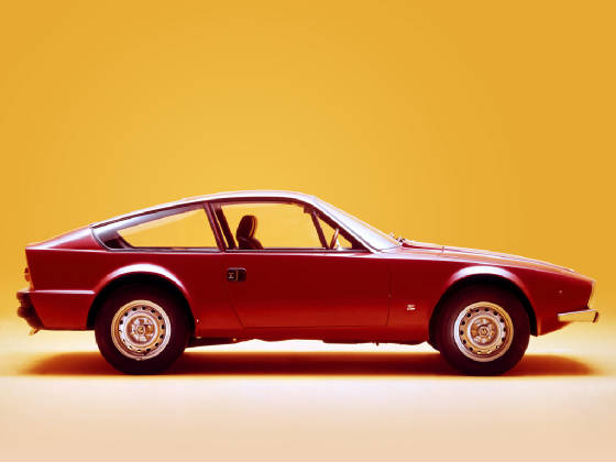 ALFA_ROMEO/alfajunior1600.jpg