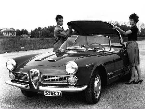 ALFA_ROMEO/alfaromeo2000spider.jpg