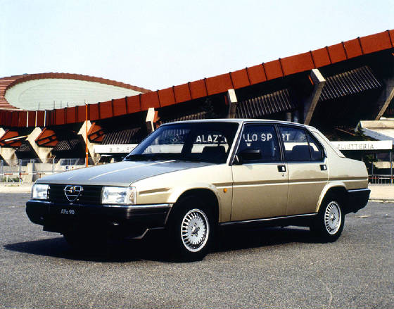 ALFA_ROMEO/alfaromeo90front.jpeg