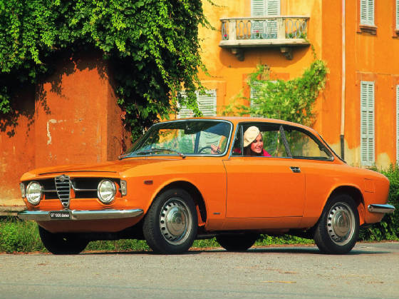 ALFA_ROMEO/argiuliagt1300junior.jpg