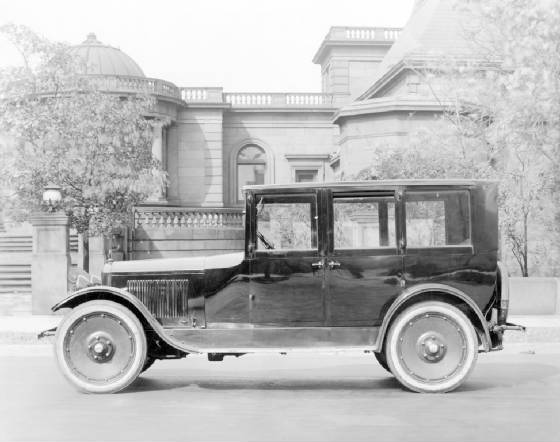 AUBURN/1922auburnmodel639phaeton.jpg