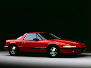 BUICK_REATTA/198891reattaredfr.jpeg