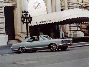 BUICK_RIVIERA/1965bkrivsilverfrmnt.jpeg