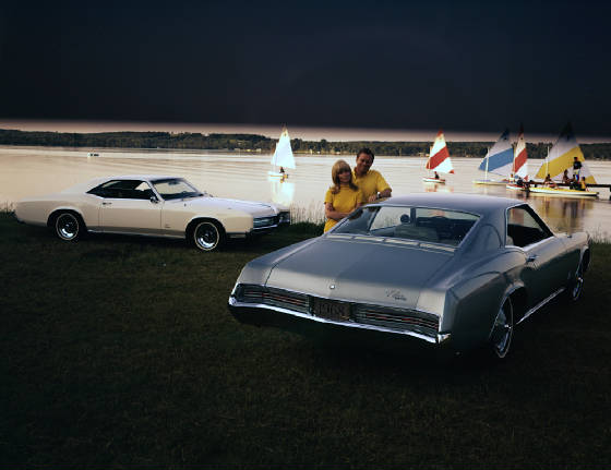 BUICK_RIVIERA/1967bkrivieras.jpeg