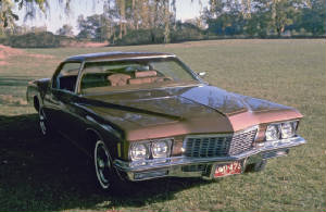 BUICK_RIVIERA/1972bkrivbrwnfrt.jpeg