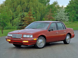 BUICK_SOMERSET/1990bkskylarksedanmarn.jpeg
