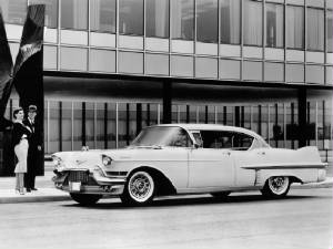 CADILLAC/1957cad62sdndv.jpeg