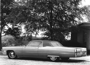 CADILLAC/1967cadcoupedevl.jpg