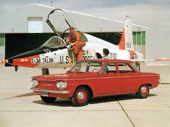 CHEVROLET_CORVAIR/1964chevcorvair4dr.jpg