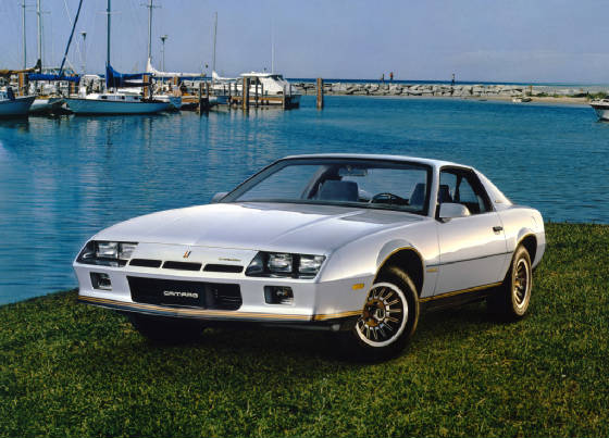 CHEV_CAMARO/1982chevcambelrwte.jpeg