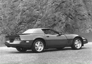 CHEV_CORVETTE/1990chevcorvettedkrear.jpg