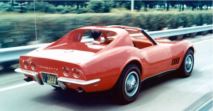 CHEV_CORVETTE/1968chevcorvetteredrear.jpg