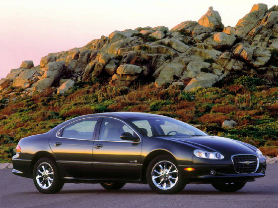 CHRYSLER/2002chryslerconcorderear.jpg