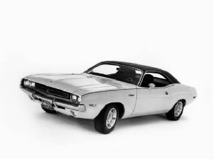 DODGE_CHALLENGER/1971dgchallbnwfrt.jpg