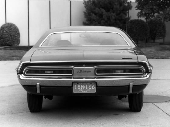 DODGE_CHALLENGER/1971dgchallbnwrear.jpeg