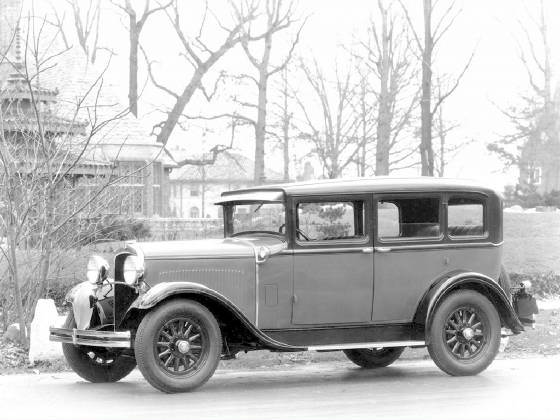 DODGE_FULL_SIZE/1933dodgedpsedann.jpg