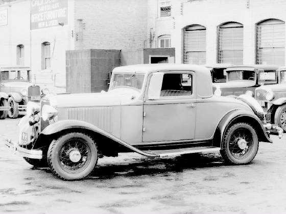 DODGE_FULL_SIZE/1933dodgedpsedann.jpg