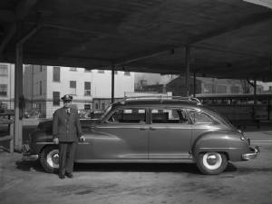 DeSOTO/1948desotocustom8psuburban.jpeg