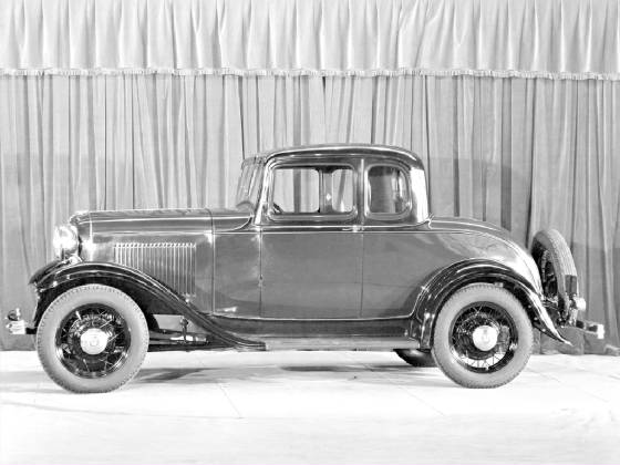 FORD/1933fordv8victoria.jpg