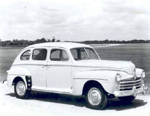 FORD/1948ford4drsdnbnw.jpg