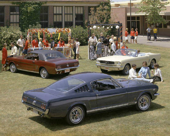 FORD_MUSTANG/1966fordmustangs.jpg