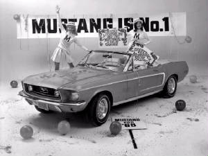 FORD_MUSTANG/1968fordmustgtconvbnw.jpeg