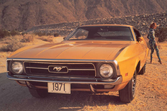 FORD_MUSTANG/1971fordmustfbgoldfront.jpg