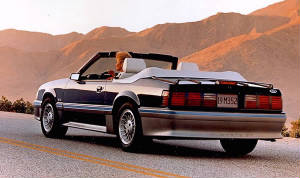 FORD_MUSTANG/1988mustgtconvdk.jpg