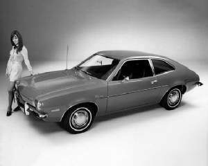 FORD_PINTO/1971fordpintobnw.jpg