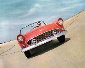 FORD_THUNDERBIRD/1956fordtbirdredfront.jpg