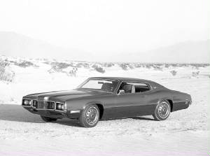 FORD_THUNDERBIRD/1970fordtbirdlandblnw.jpg