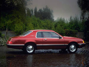 FORD_THUNDERBIRD/1984fordtbirdmaroon.jpeg