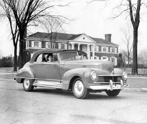 HUDSON/1946hudssup8convbro.jpg