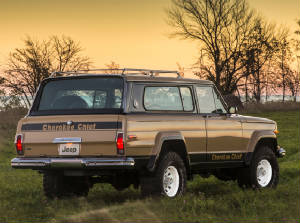 JEEP_CHEROKEE/1976jeepcherokeechiefrr.jpeg