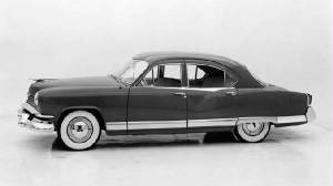 KAISER/1952kaiser4drside.jpg