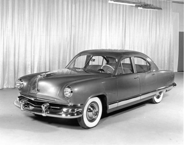 KAISER/1951kaiser4drgryL.jpg