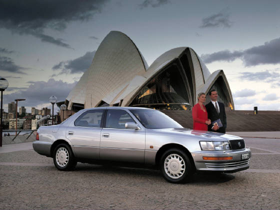 LEXUS/1998lexusls400beigerr.jpg