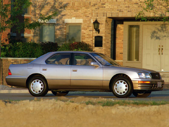 LEXUS/1998lexusls400beigerr.jpg