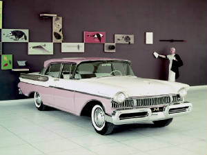 MERCURY/1957mercmontclair4drfrt.jpeg