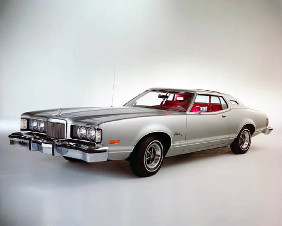 MERCURY_COUGAR/1974merccougXR7silverre.jpg