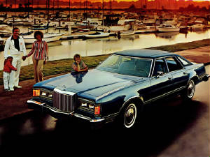 MERCURY_COUGAR/1977merccougBrou4drdkblu.jpeg