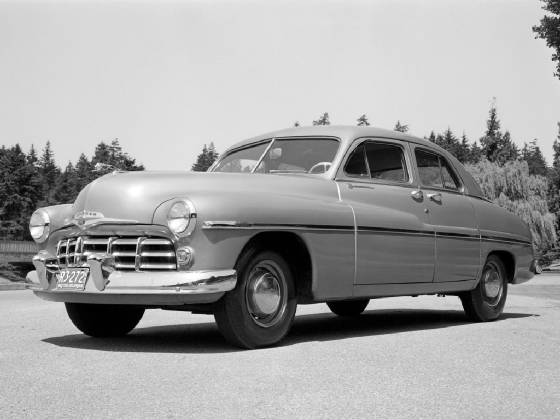 MONARCH_CANADA/1949monarchsportsedanbnw.jpeg