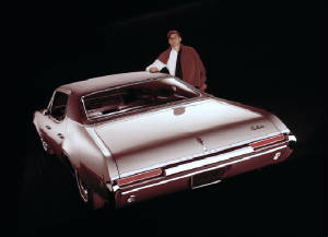 OLDSMOBILE_CUTLASS/1968cutsup4hrear.jpg