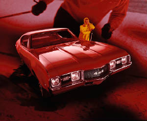 OLDSMOBILE_CUTLASS/1968olds442redrtt.jpg