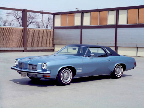 OLDSMOBILE_CUTLASS/1973oldscutsuprblue.jpeg